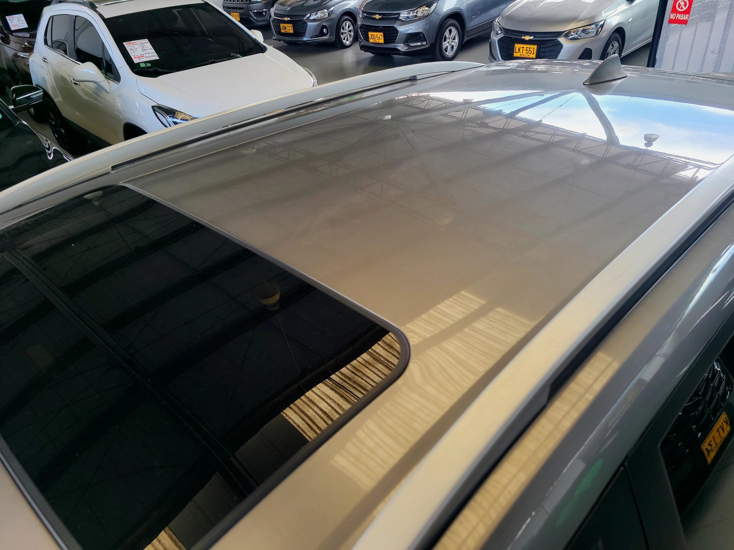 
								CAPTIVA PREMIER TURBO TP 1500CC T 4X2 full									