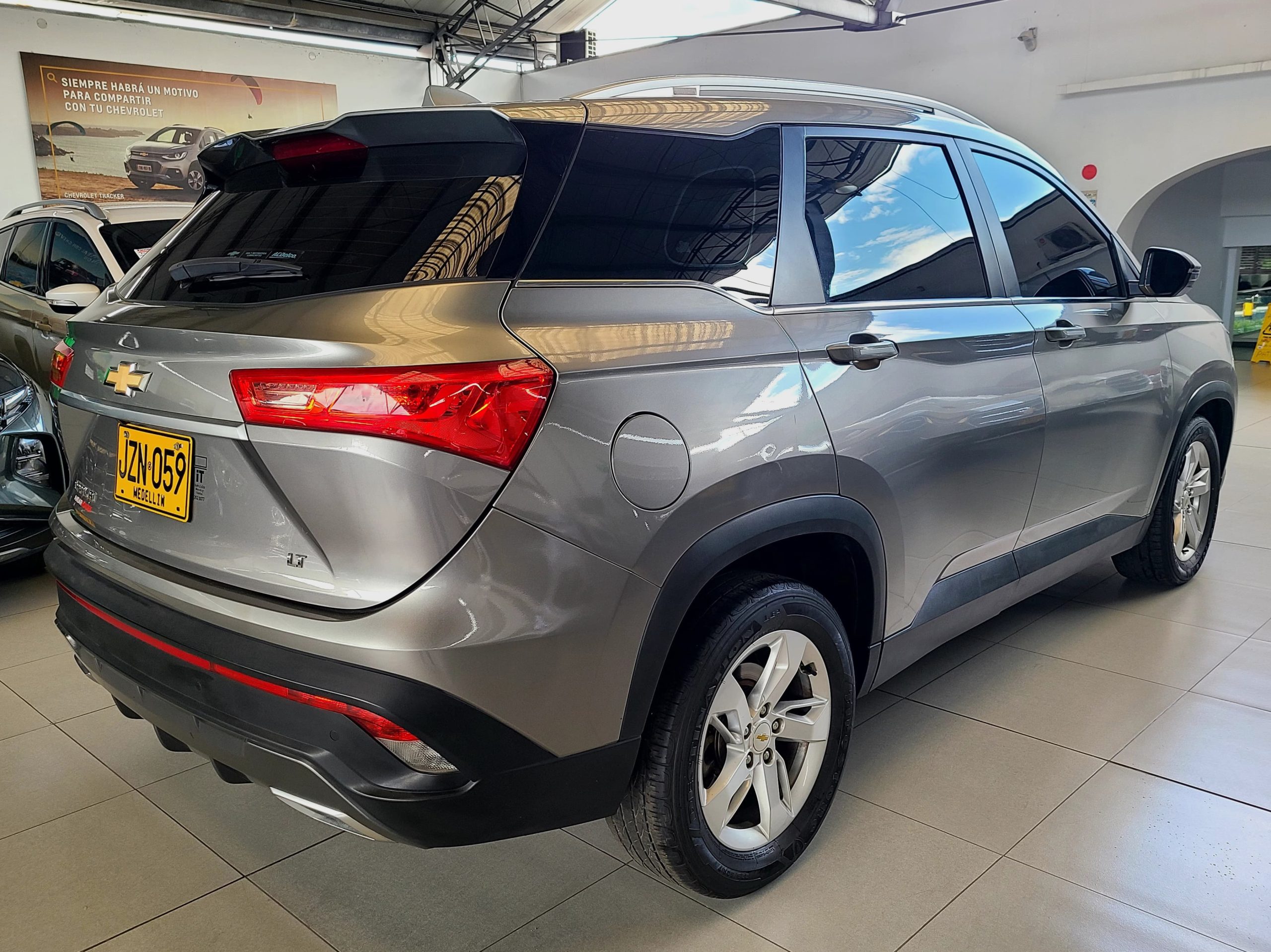 
								CAPTIVA PREMIER TURBO TP 1500CC T 4X2 full									