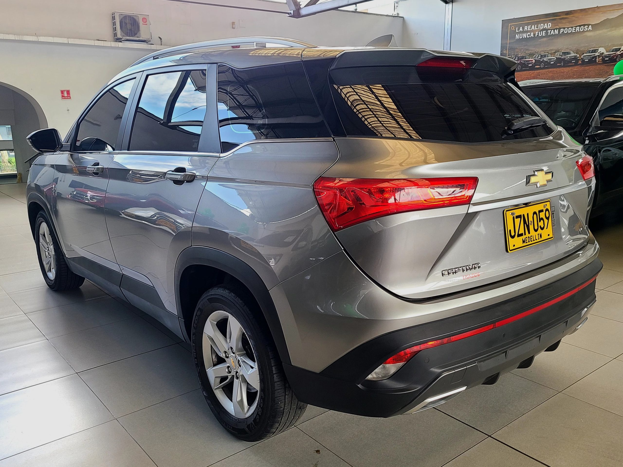 
								CAPTIVA PREMIER TURBO TP 1500CC T 4X2 full									