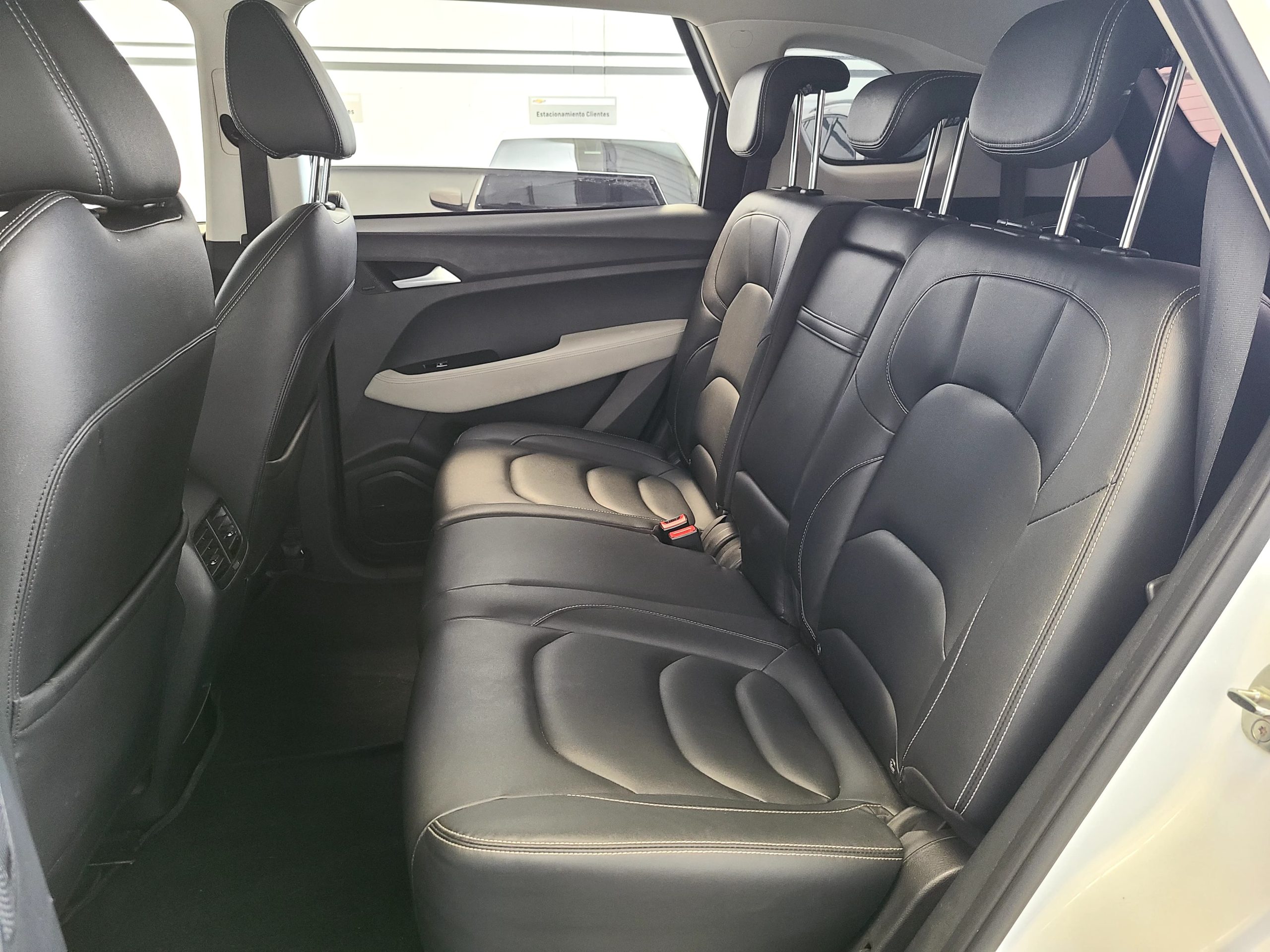 
								CAPTIVA PREMIER TURBO AC 1.5 AT full									