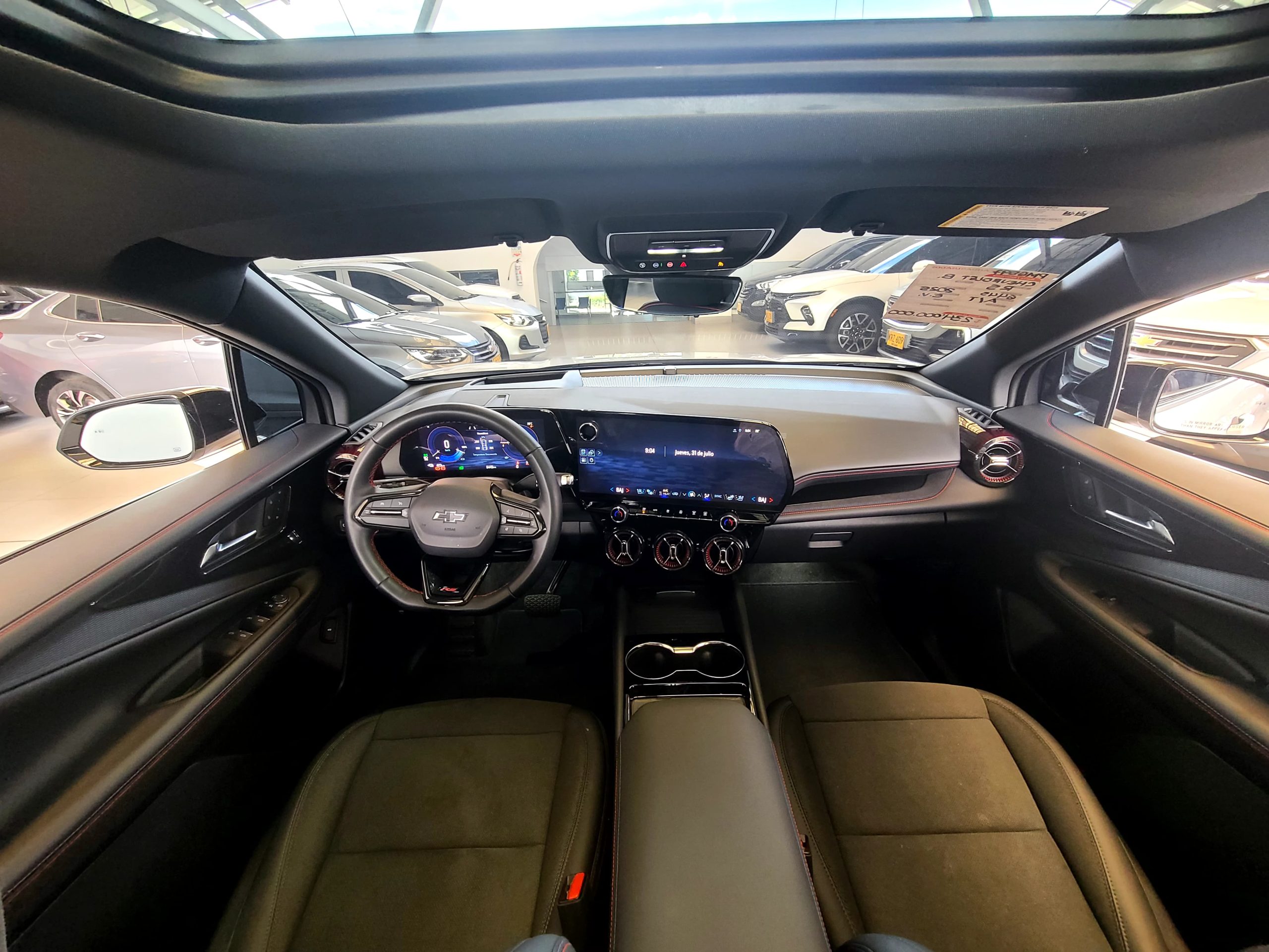 
								BLAZER EV RS AT full									