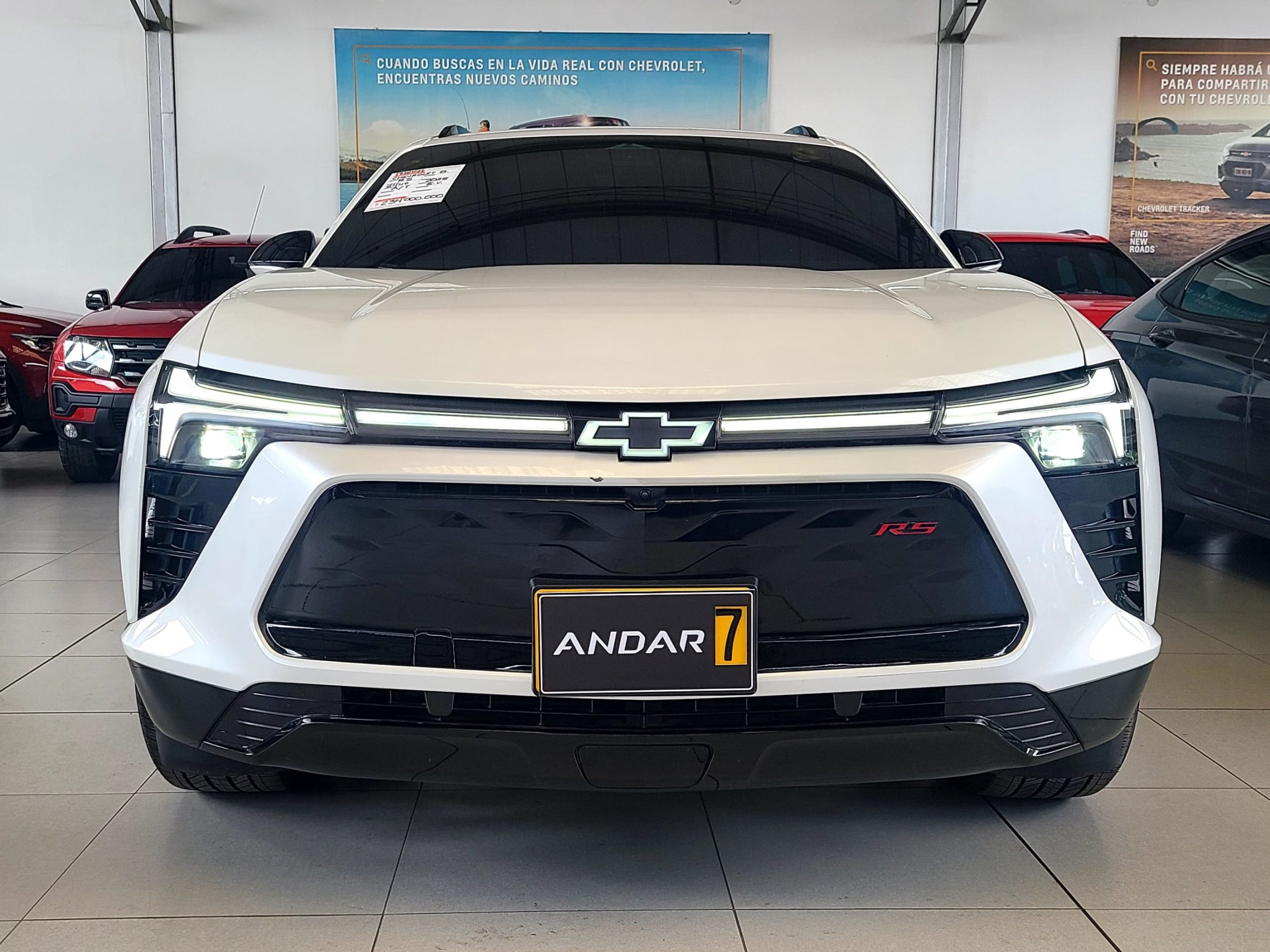 
								BLAZER EV RS AT full									