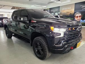 SILVERADO Z71 AT