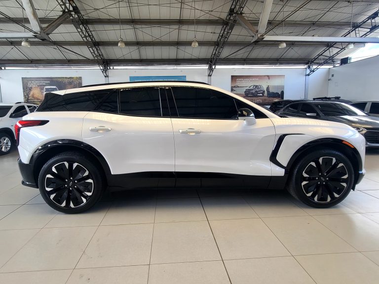BLAZER EV RS AT