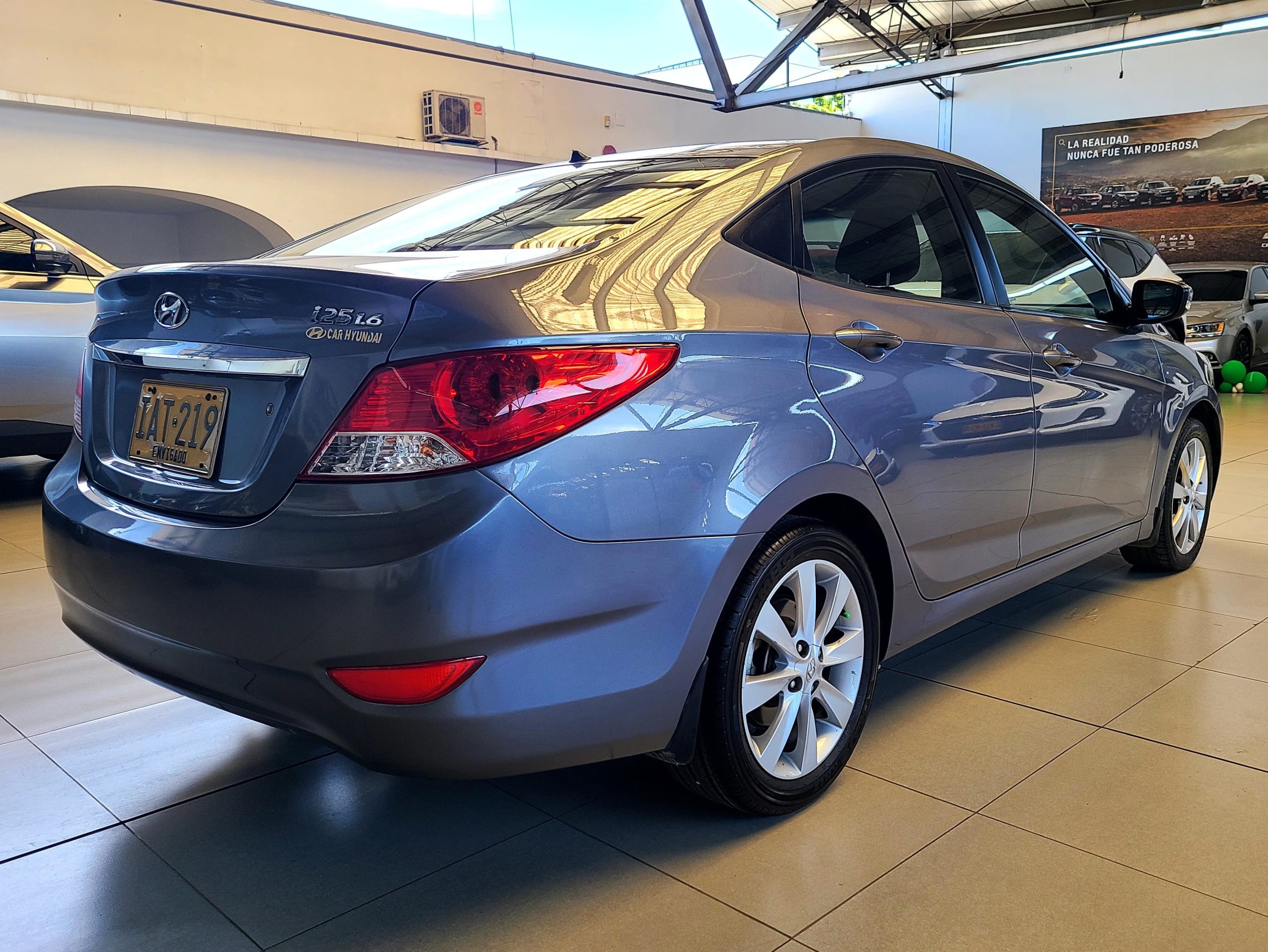 
								ACCENT i25 1.6L MT 1600CC 4P 2AB ABS full									