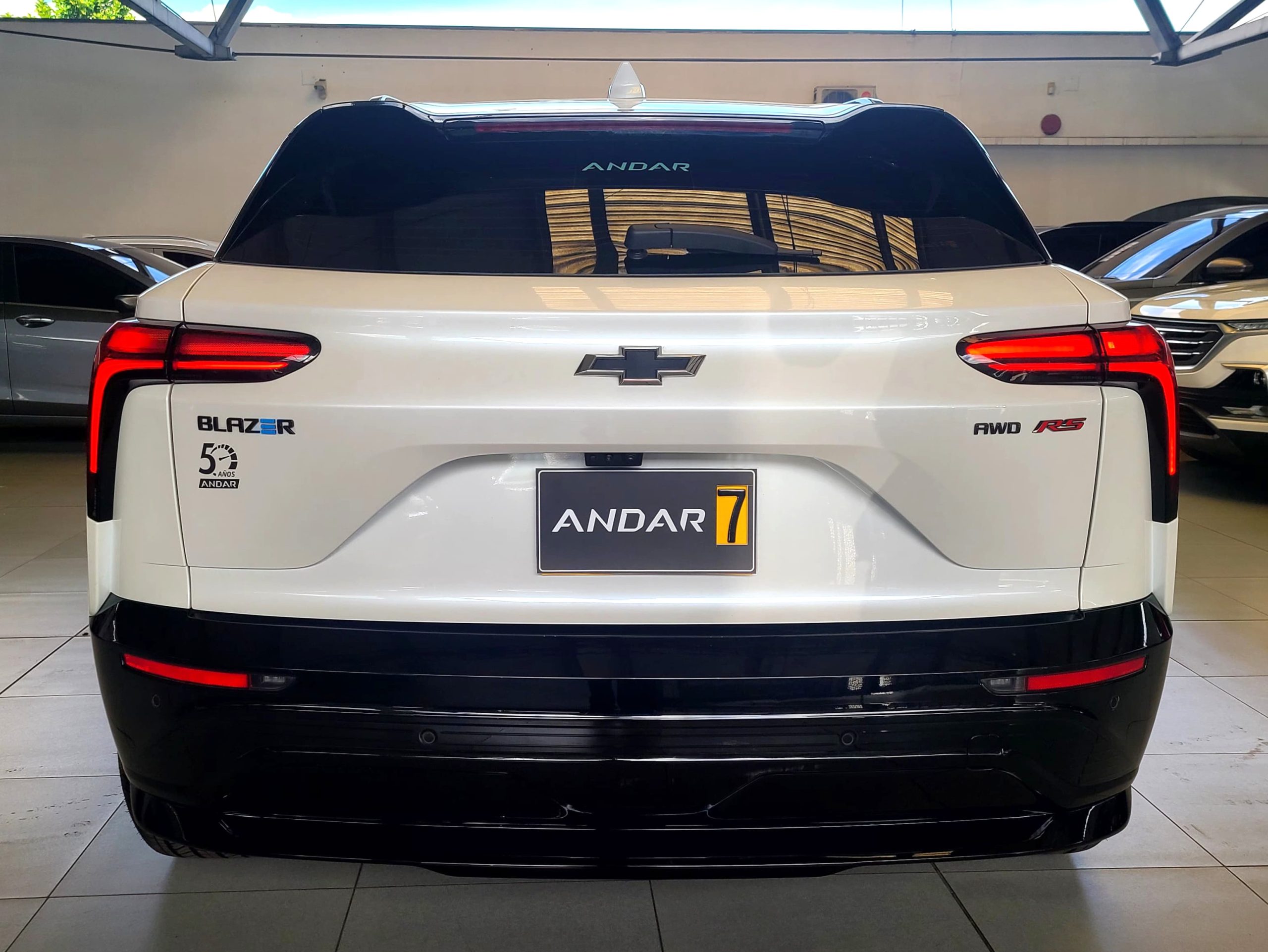 
								BLAZER EV RS AT full									