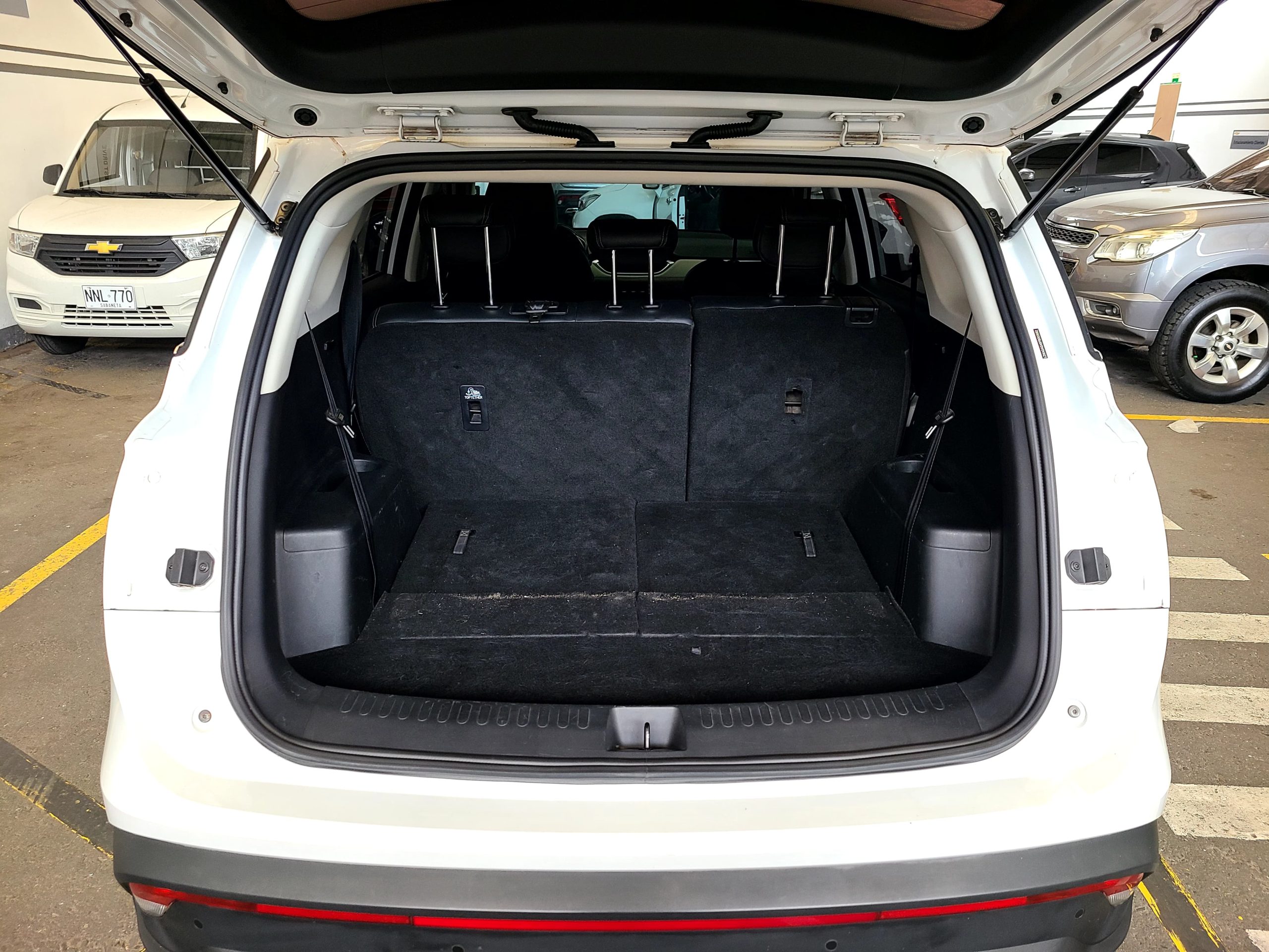 
								CAPTIVA PREMIER TURBO AC 1.5 AT full									