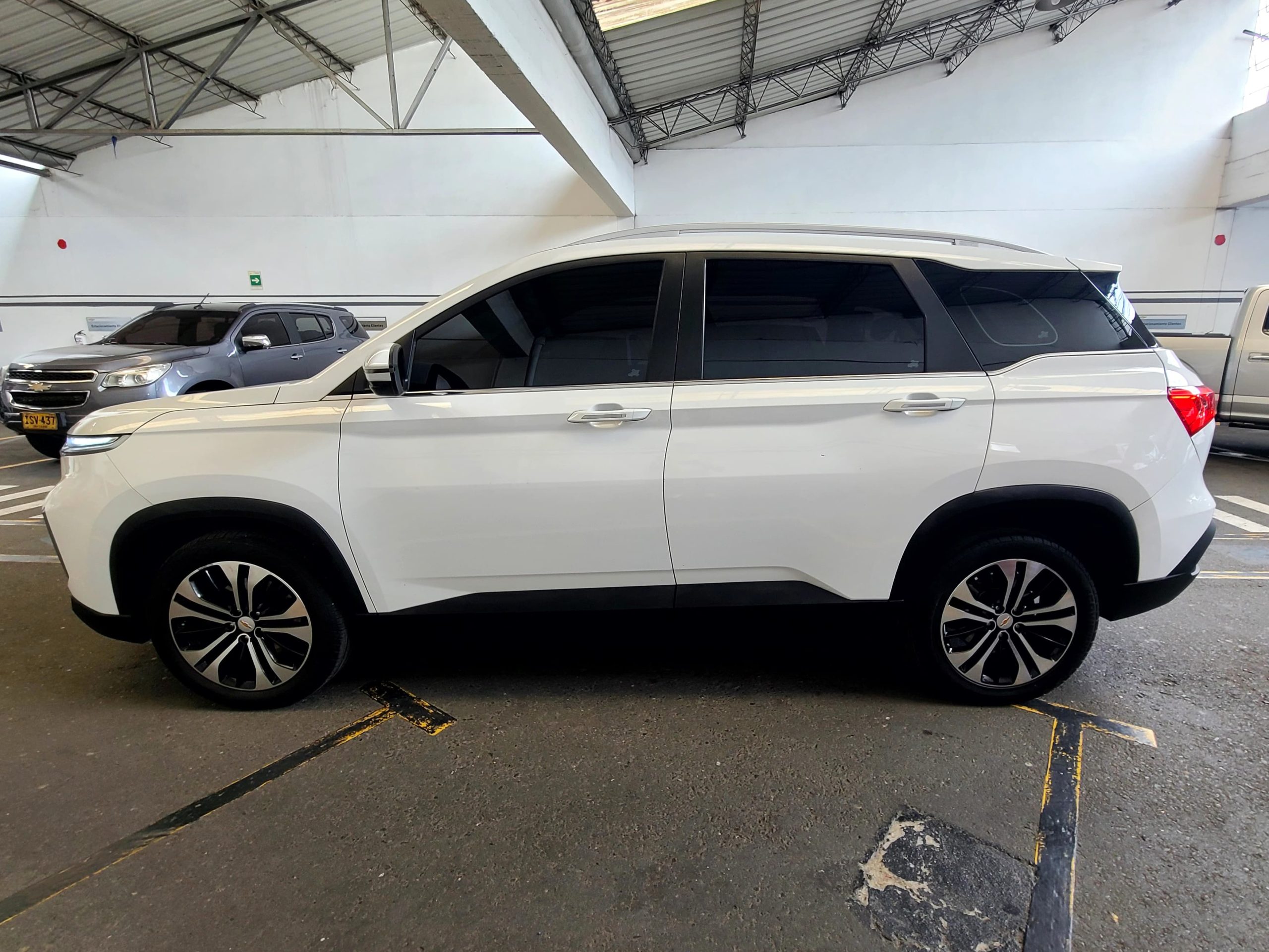 
								CAPTIVA PREMIER TURBO AC 1.5 AT full									