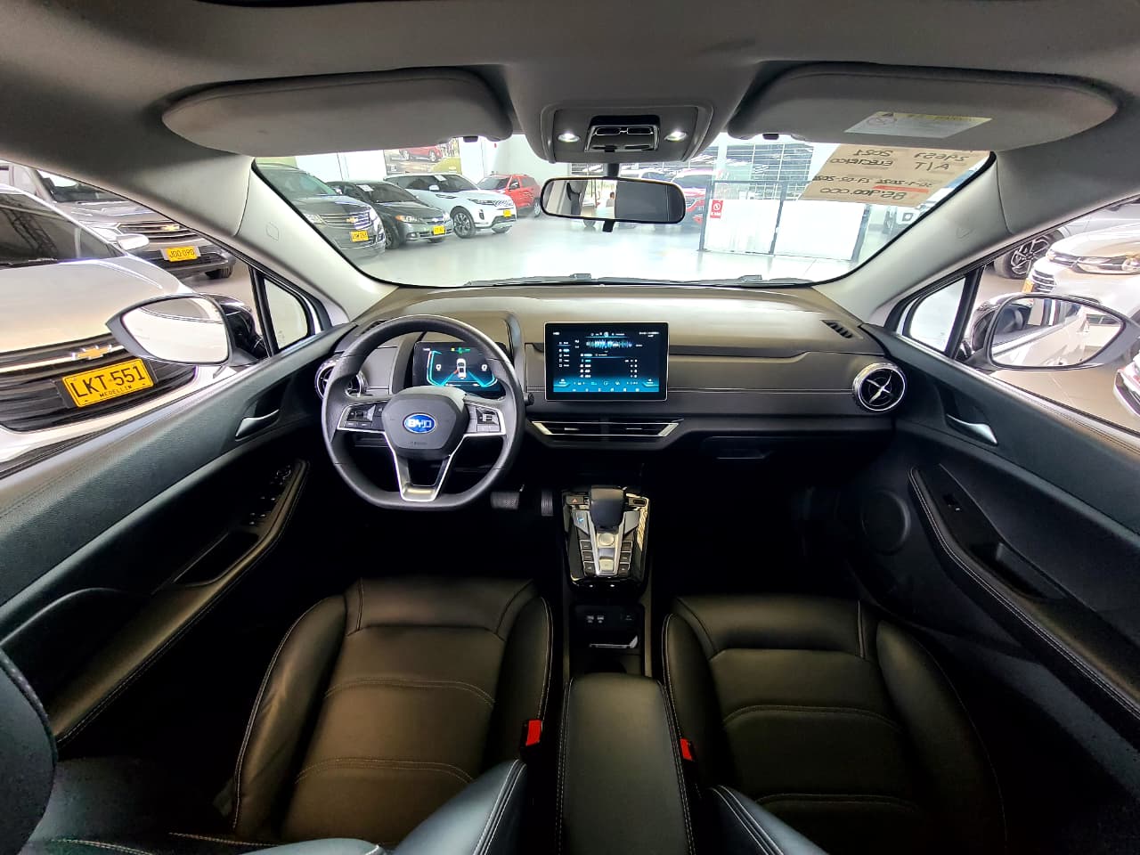 
								YUAN EV GS AT 70KW 4AB ABS CT TC [400KM] full									