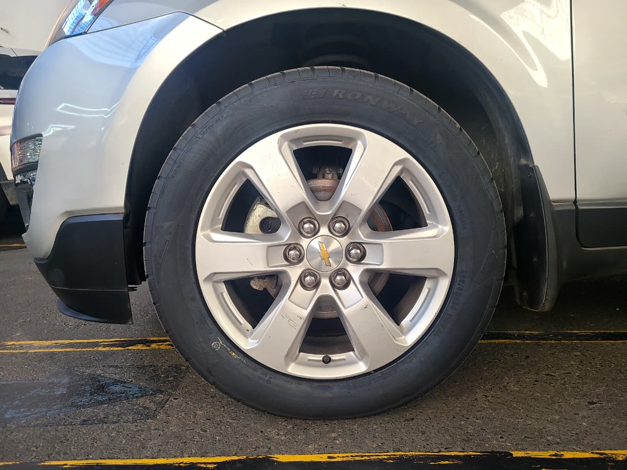 
								TRAVERSE 2LT AWD 3.6L AWD AT full									