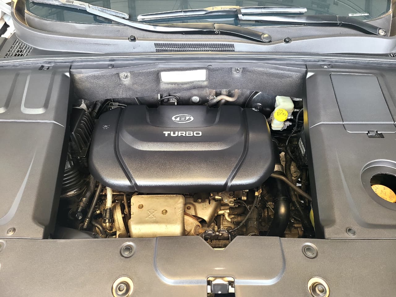 
								CAPTIVA PREMIER TURBO TP 1500CC T 4X2 full									