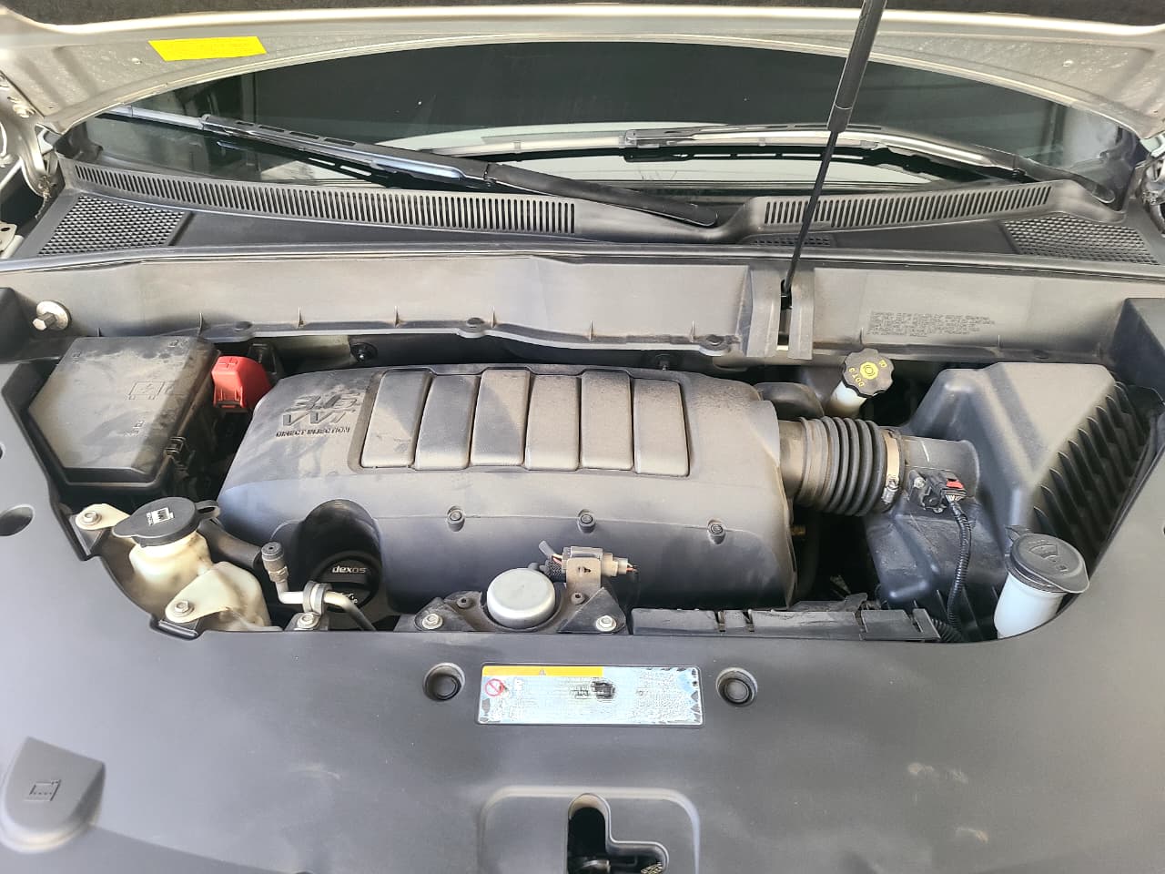 
								TRAVERSE 2LT AWD 3.6L AWD AT full									