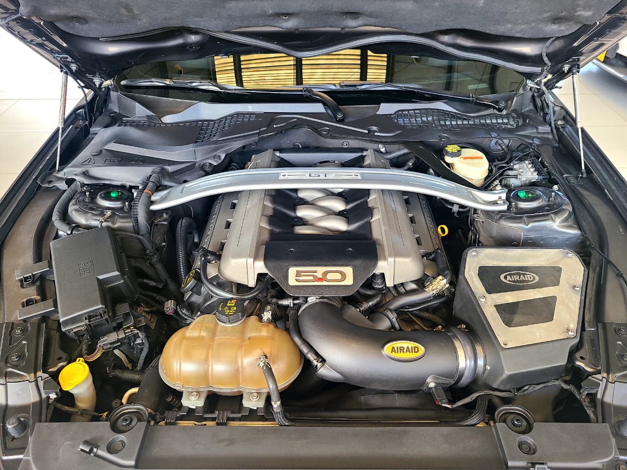 
								MUSTANG [6] GT PREMIUM CONVERTIBLE TP 5000CC 2P full									