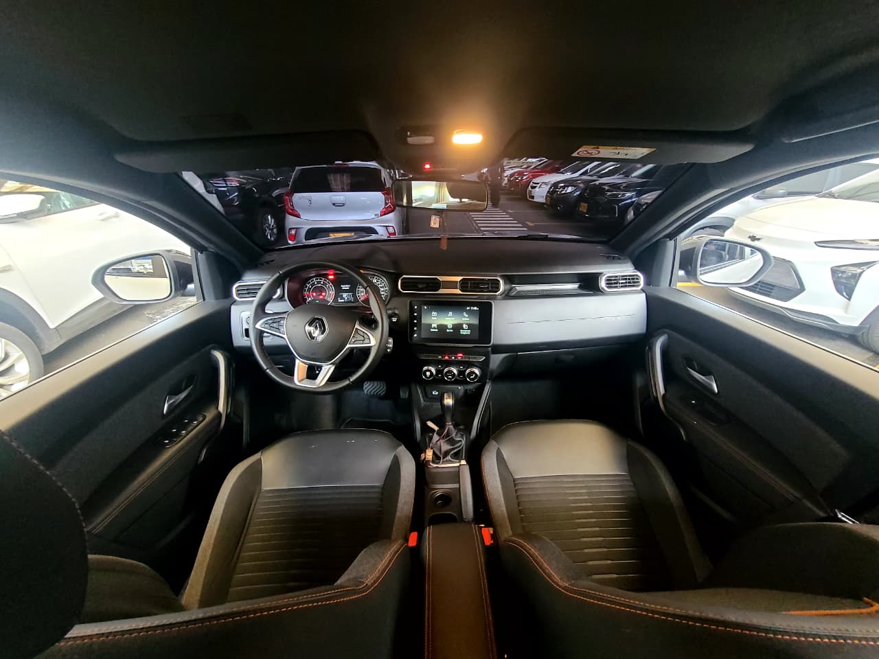 
								RENAULT DUSTER [2] [FL] ICONIC AT 1300CC T 4X2 6AB full									