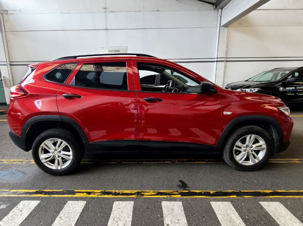 
								TRACKER TURBO LS (D) MT full									