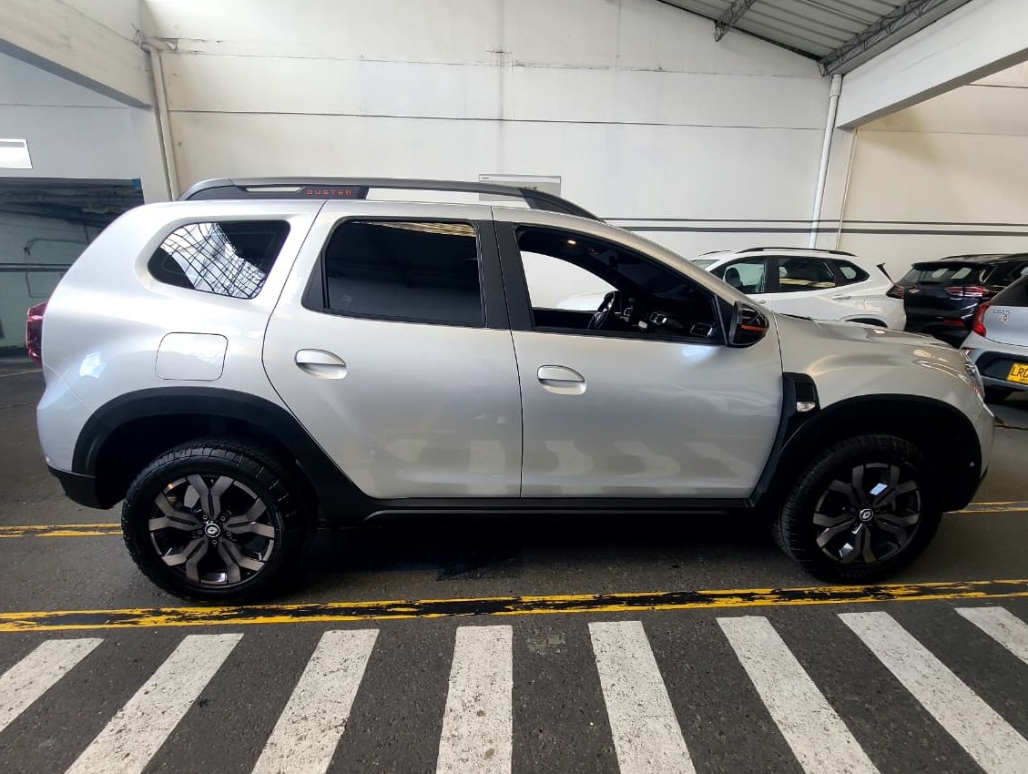 
								RENAULT DUSTER [2] [FL] ICONIC AT 1300CC T 4X2 6AB full									