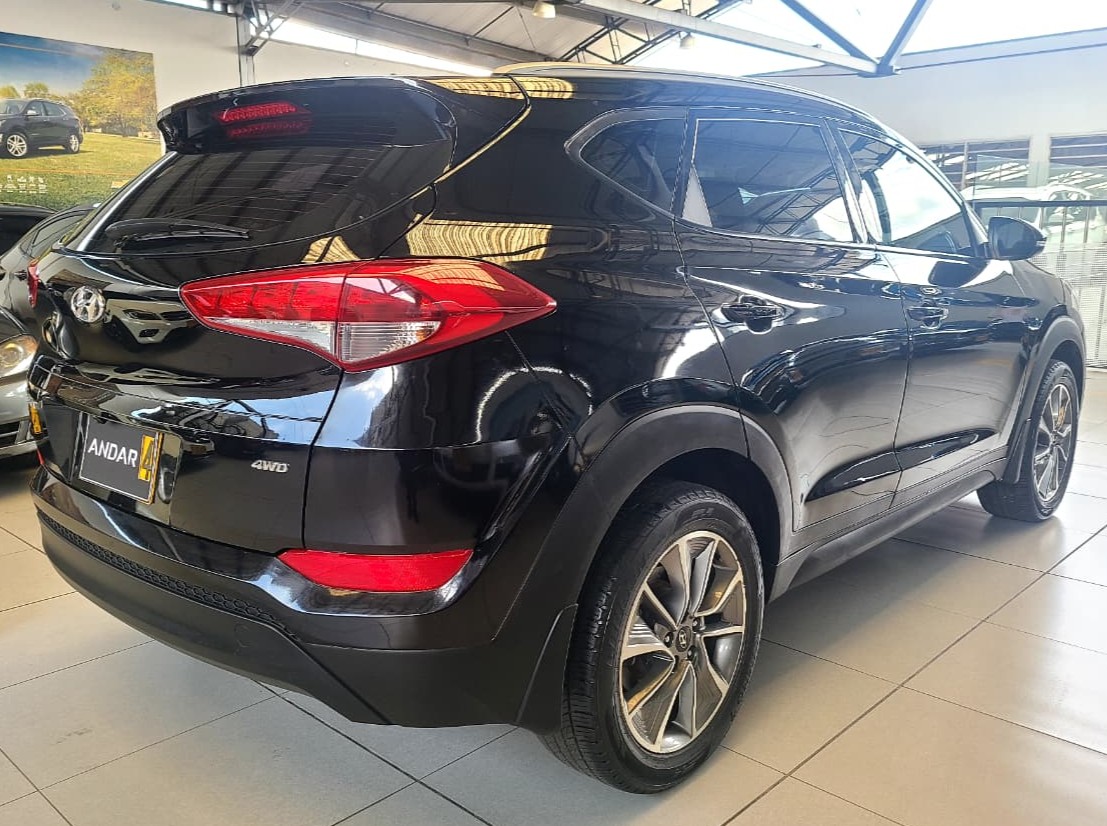 
								TUCSON [3] GLS LIMITED TP 2000CC 4X4 ABS 6AB CT TC full									