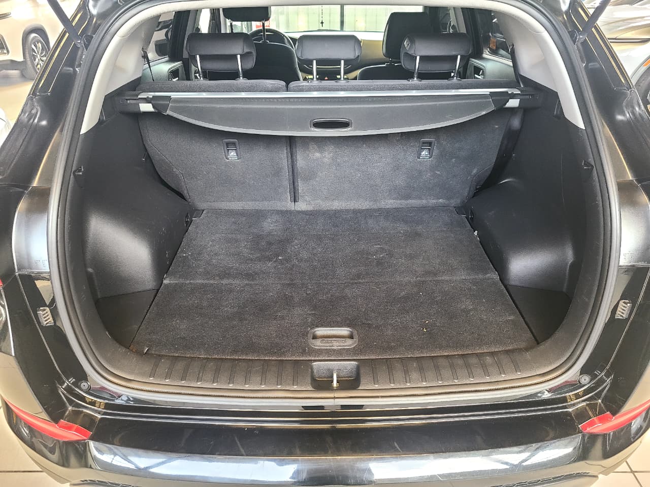 
								TUCSON [3] GLS LIMITED TP 2000CC 4X4 ABS 6AB CT TC full									