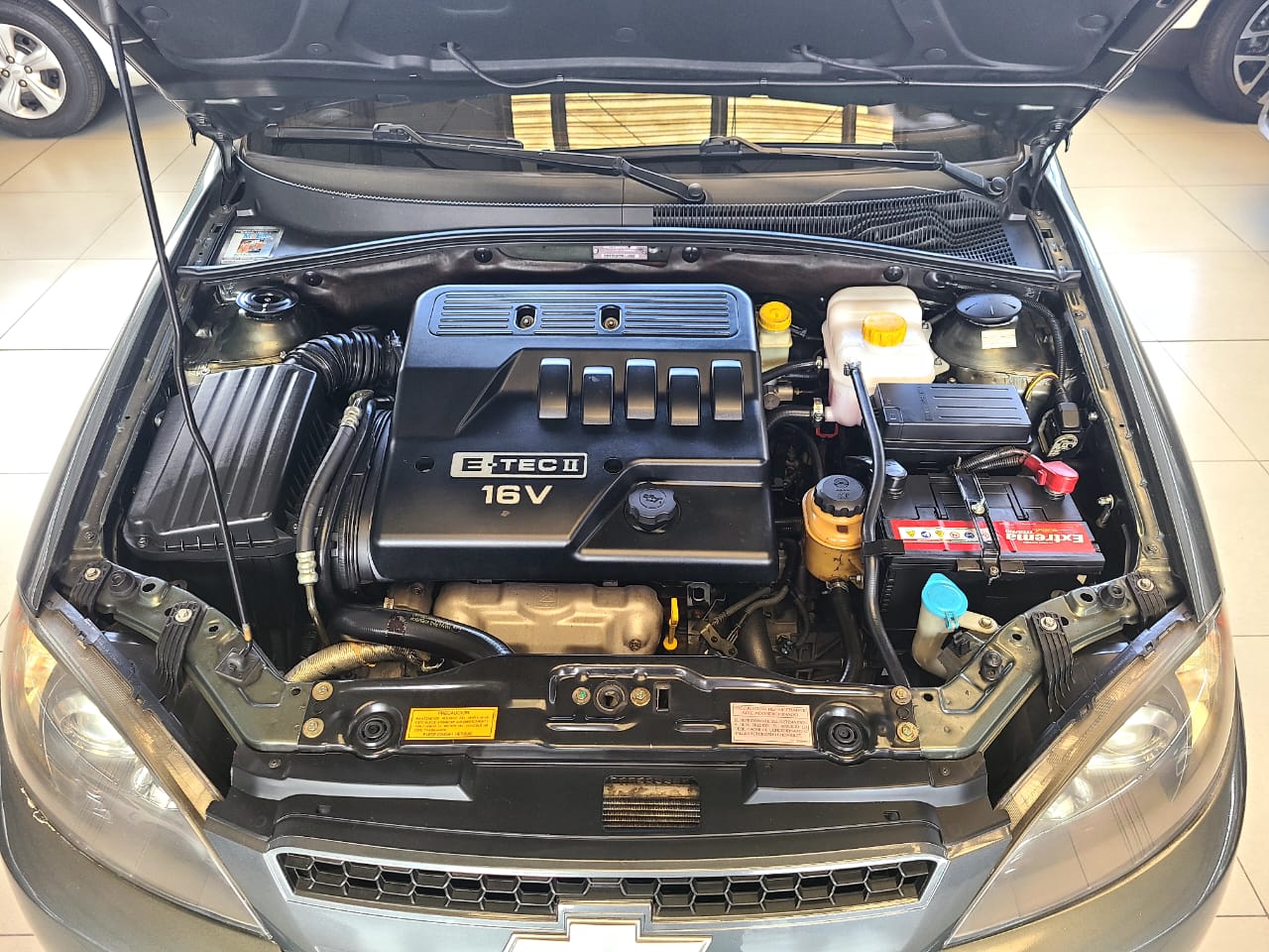 
								OPTRA ADV 1.6 4P M/T A/C full									