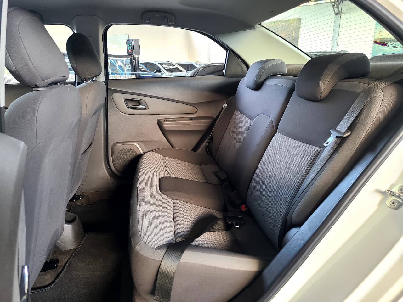 
								COBALT 1.8L  AT LTZ C/A full									