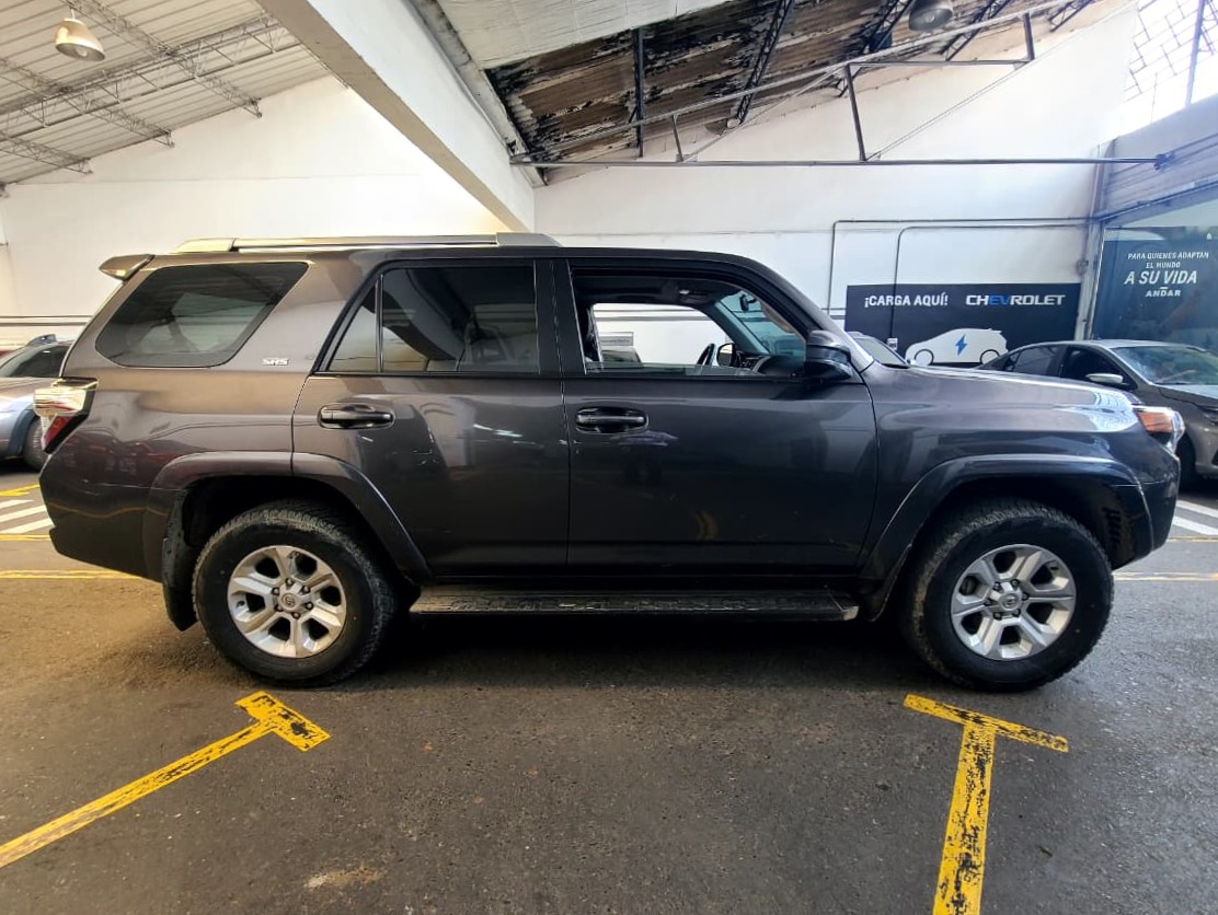 
								4RUNNER [5] SR5 [FL] TP 4000CC 6AB full									