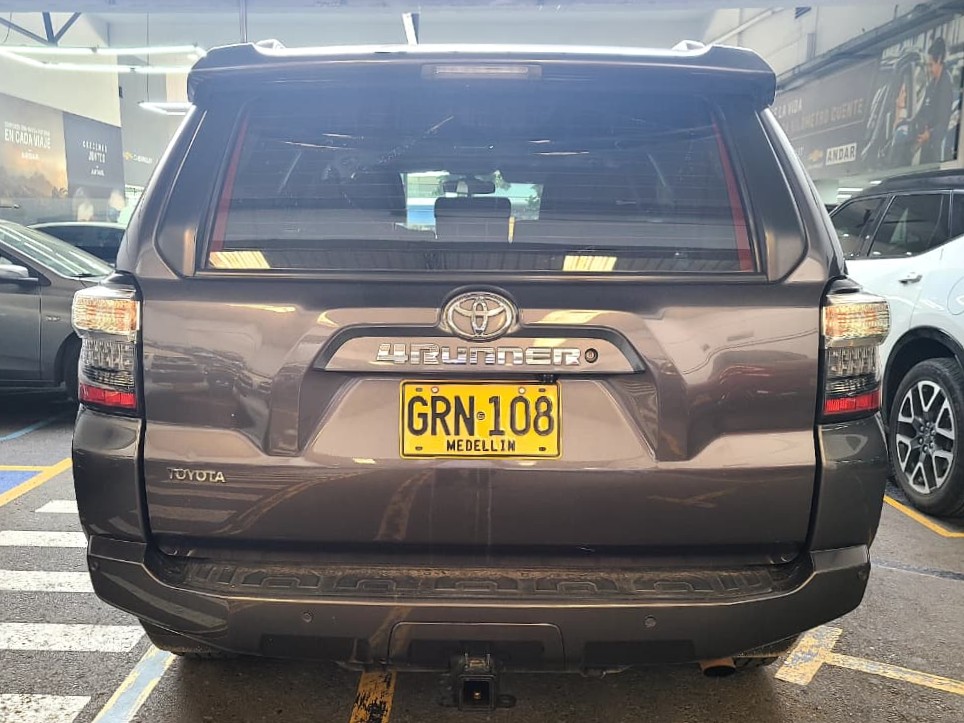 
								4RUNNER [5] SR5 [FL] TP 4000CC 6AB full									