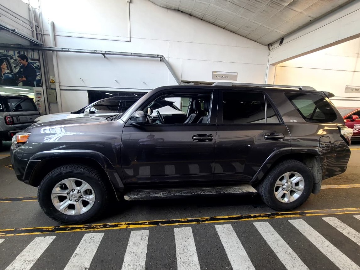 
								4RUNNER [5] SR5 [FL] TP 4000CC 6AB full									