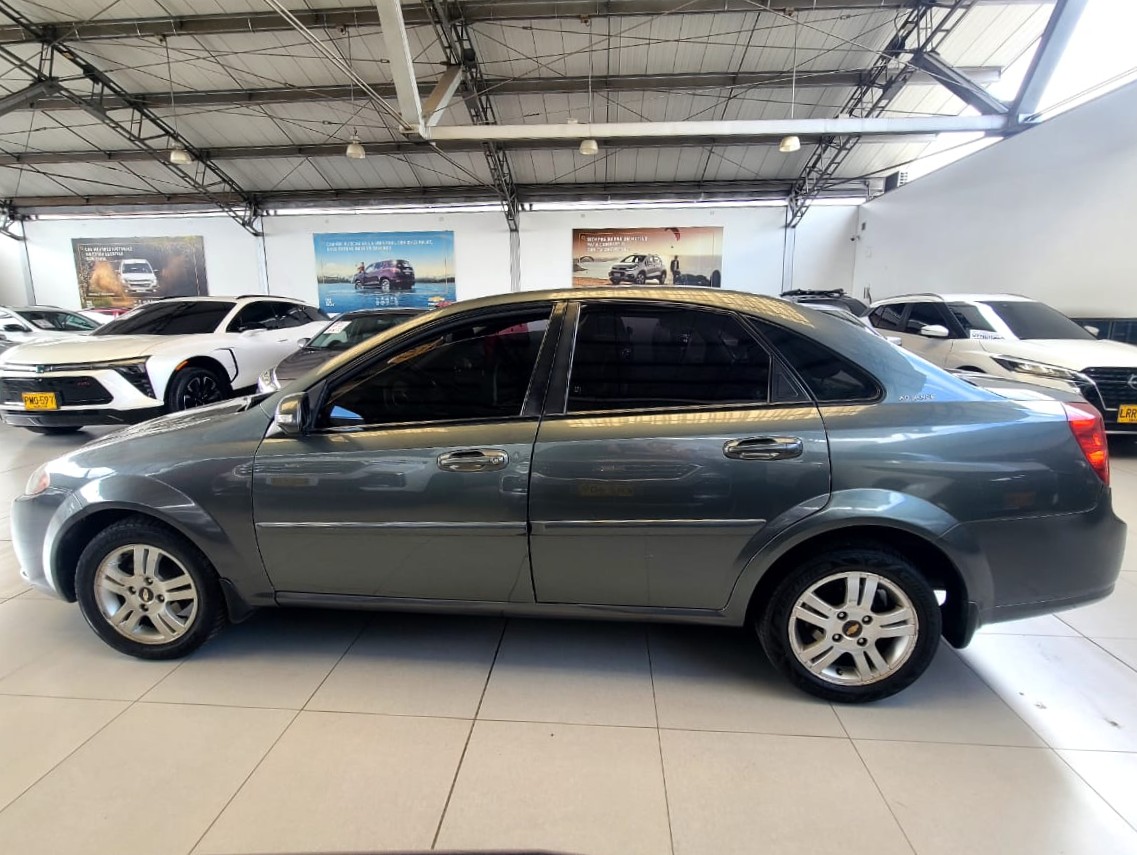 
								OPTRA ADV 1.6 4P M/T A/C full									