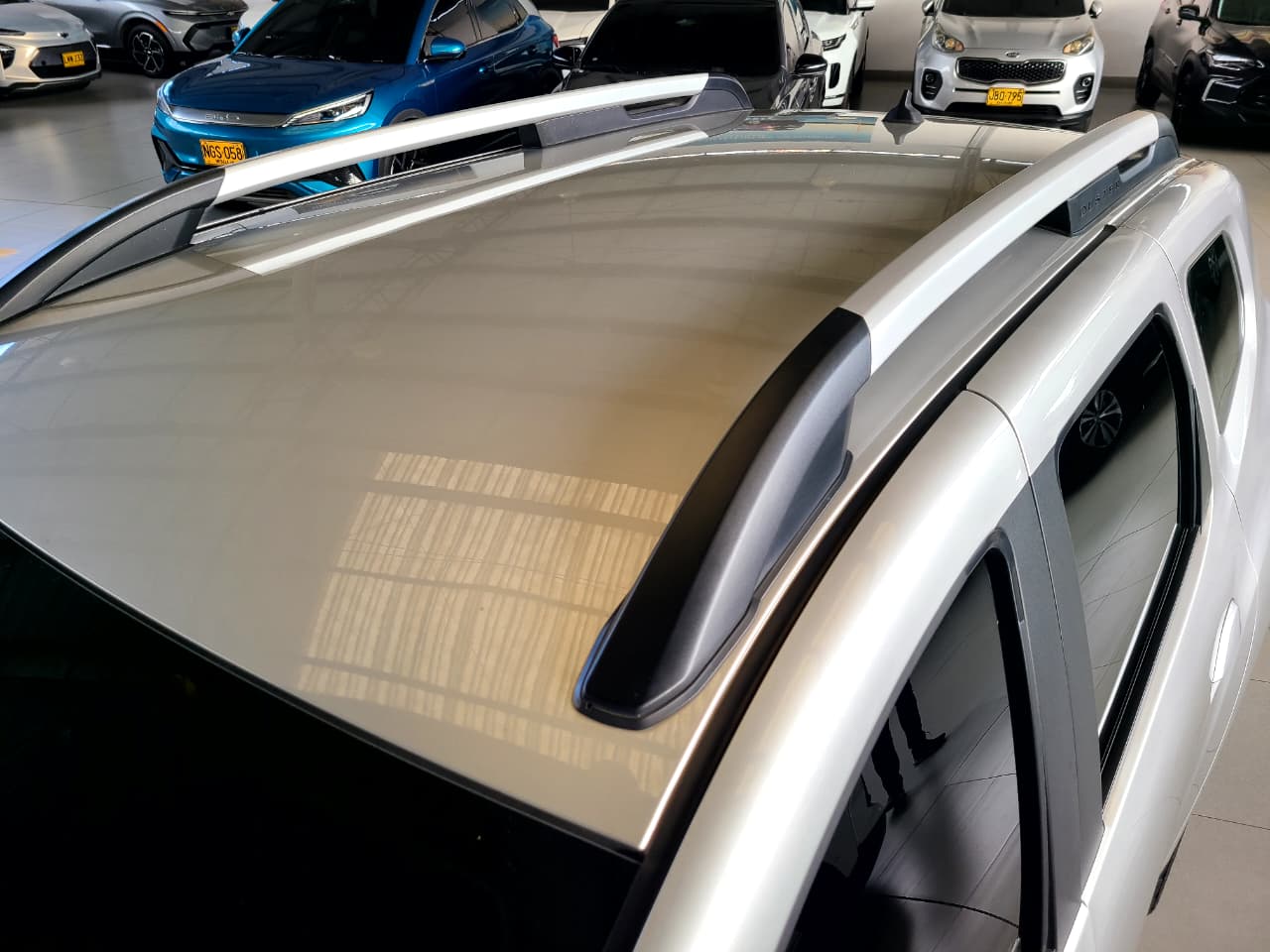 
								RENAULT DUSTER [2] ICONIC AT 1300CC T 4X2 full									