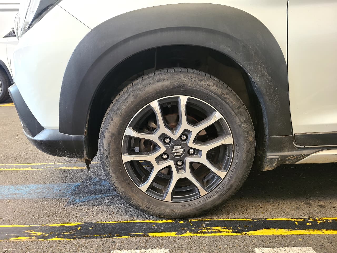 
								SUZUKI XL7 GL TP 1500CC 2AB ABS full									