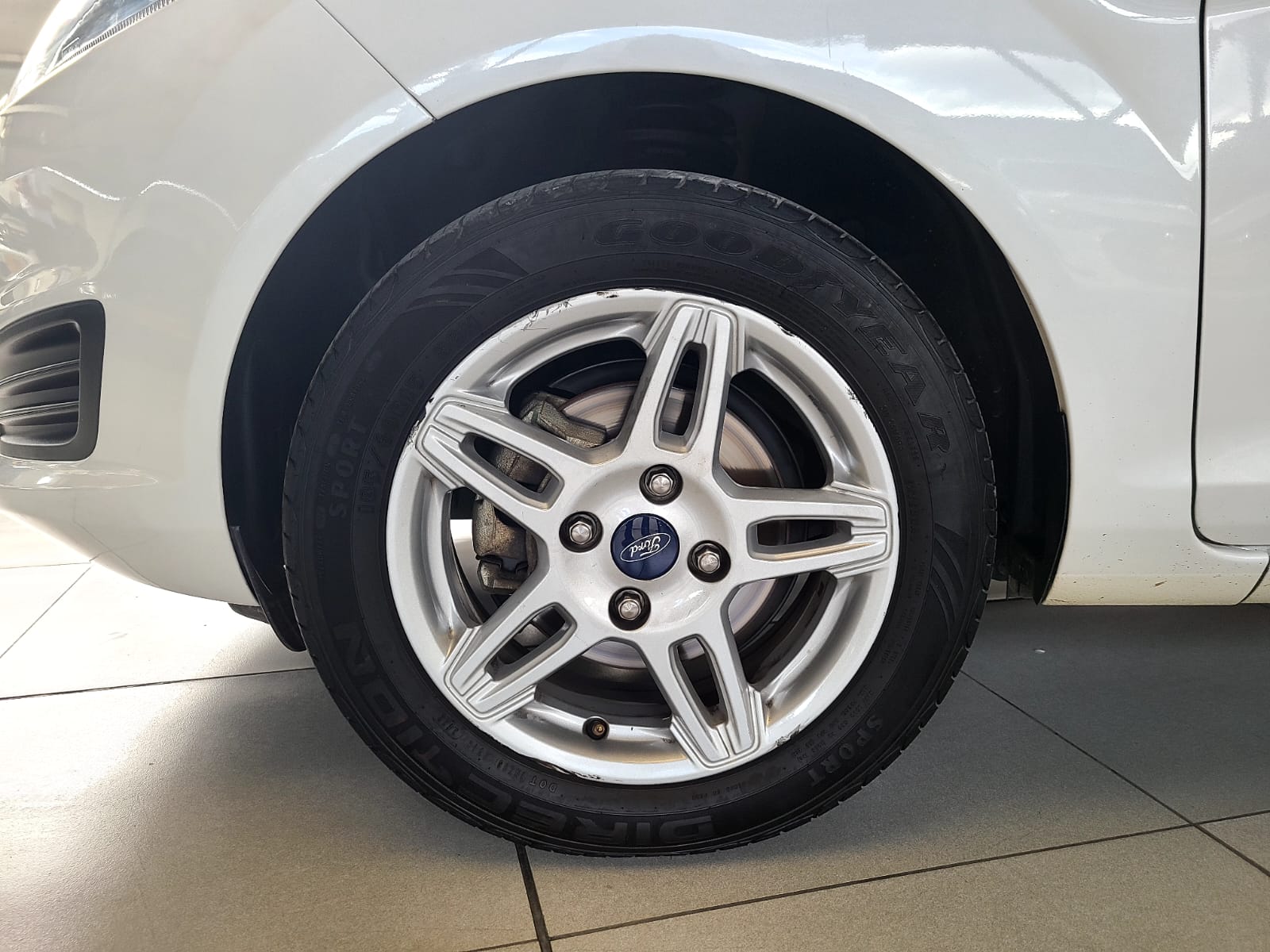 
								FORD FIESTA [7] SPORTBACK SE MT 1600CC 4P full									