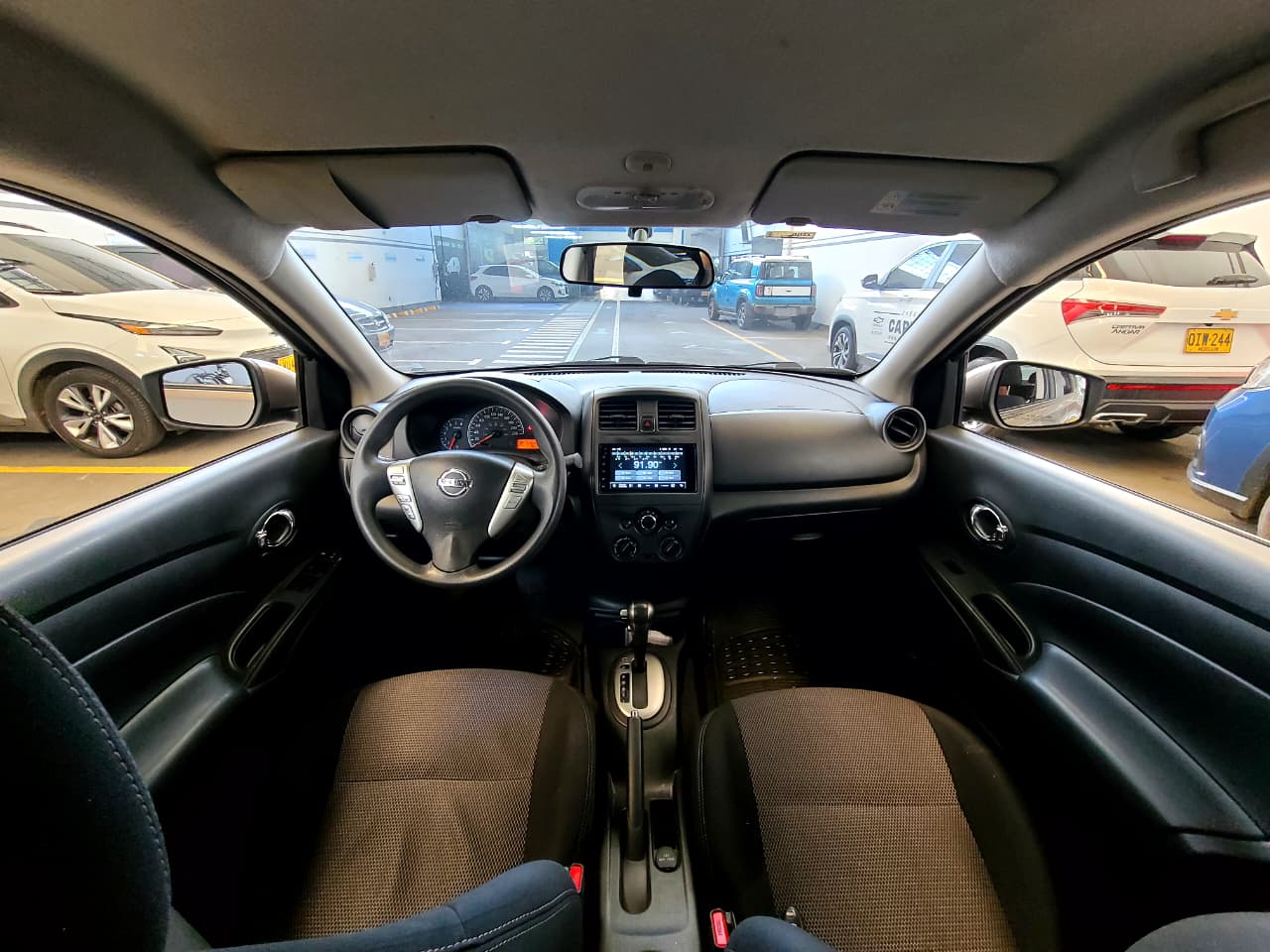 NISSAN VERSA [FL] SENSE AT 1600CC 2AB ABS full