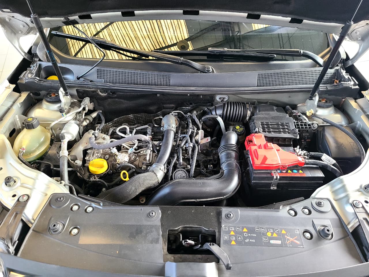 
								RENAULT DUSTER [2] ICONIC AT 1300CC T 4X2 full									