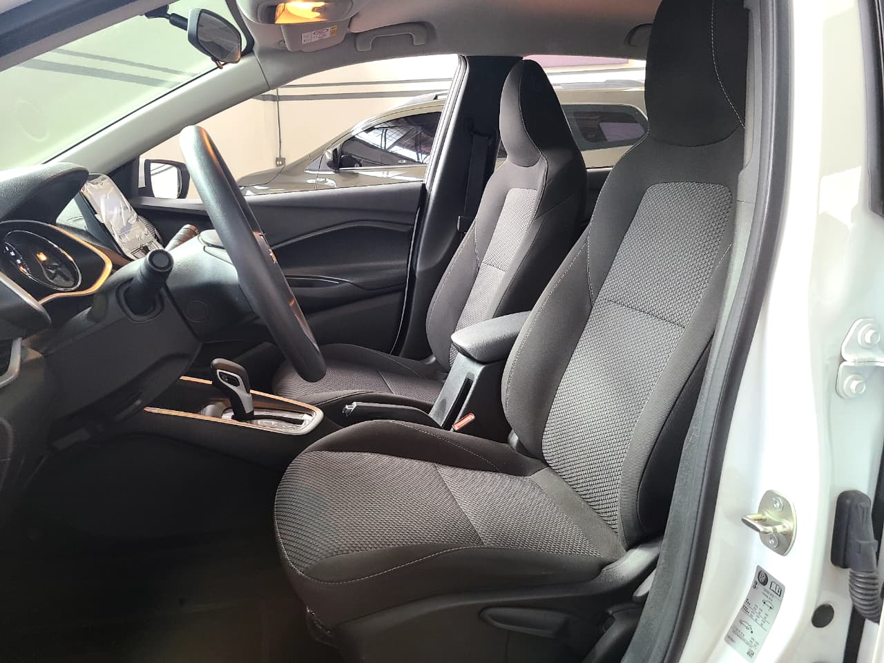 
								ONIX LTZ TURBO AC 1.0 4P 4X2 TA (D) full									