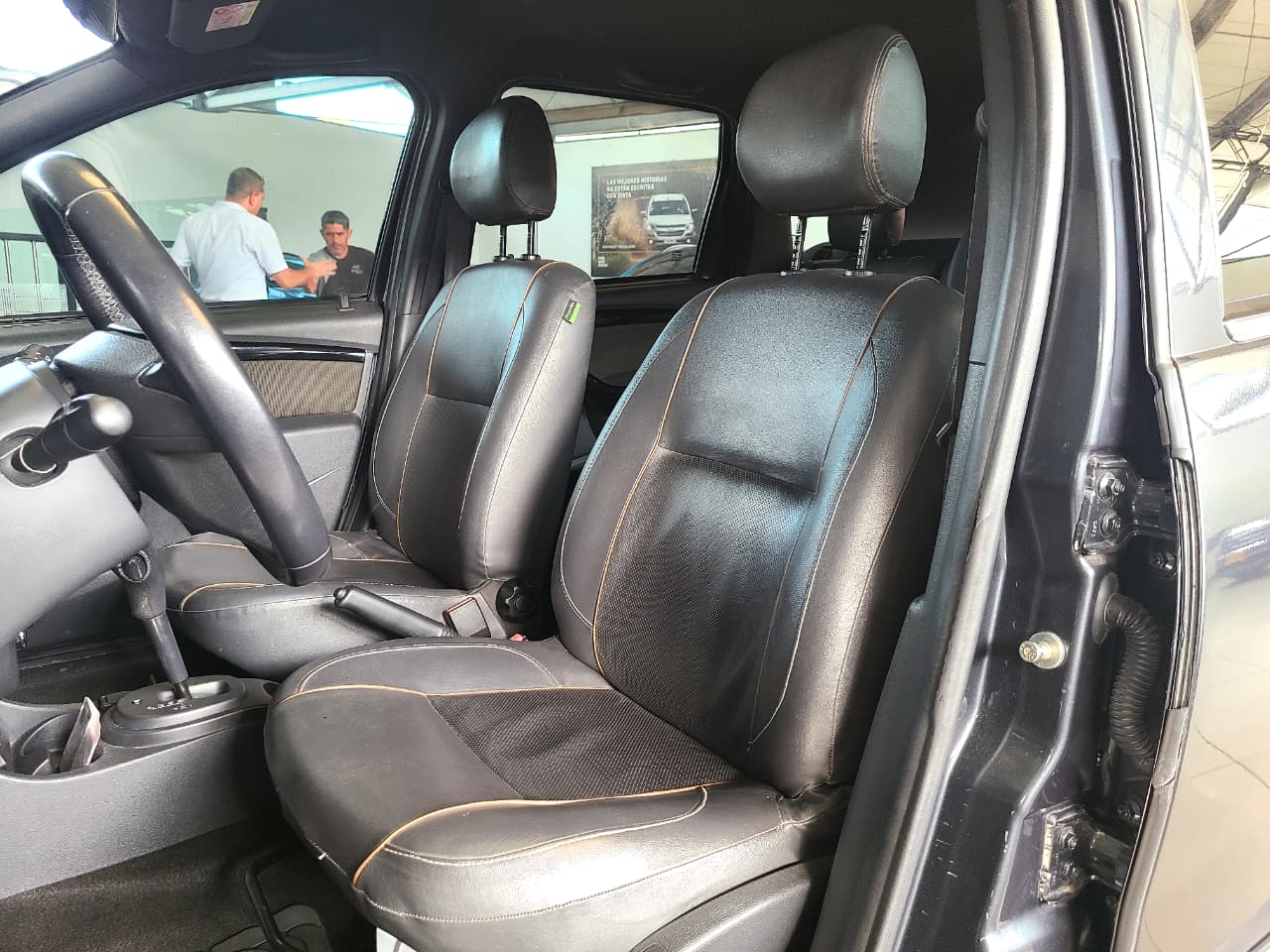 RENAULT DUSTER DYNAMIQUE INTENS AT 2000CC 4X2 full