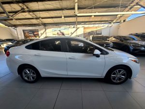 CRUZE LT 1.4L TURBO AT