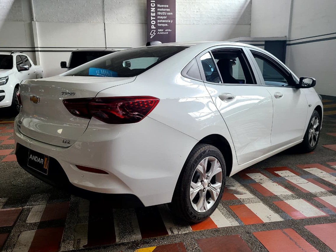 
								ONIX LTZ TURBO AC 1.0 4P 4X2 TA (D) full									