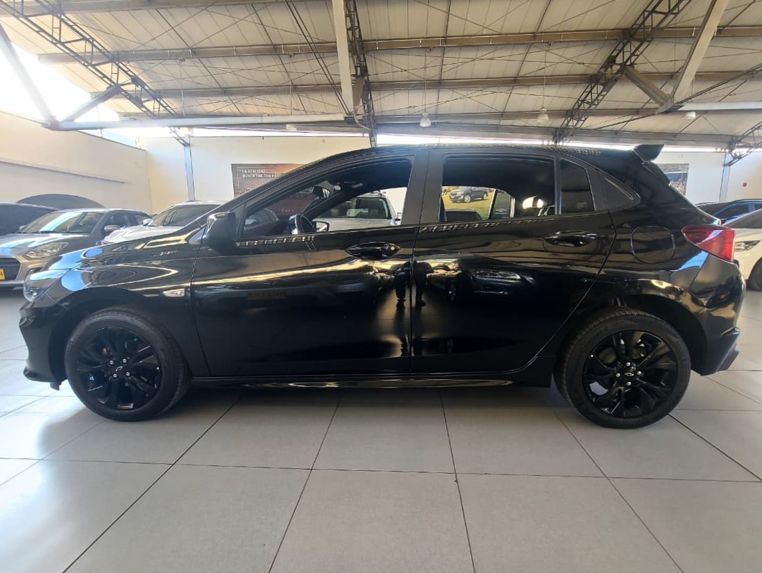 ONIX RS TURBO AC 1.0 5P 4X2 TM full