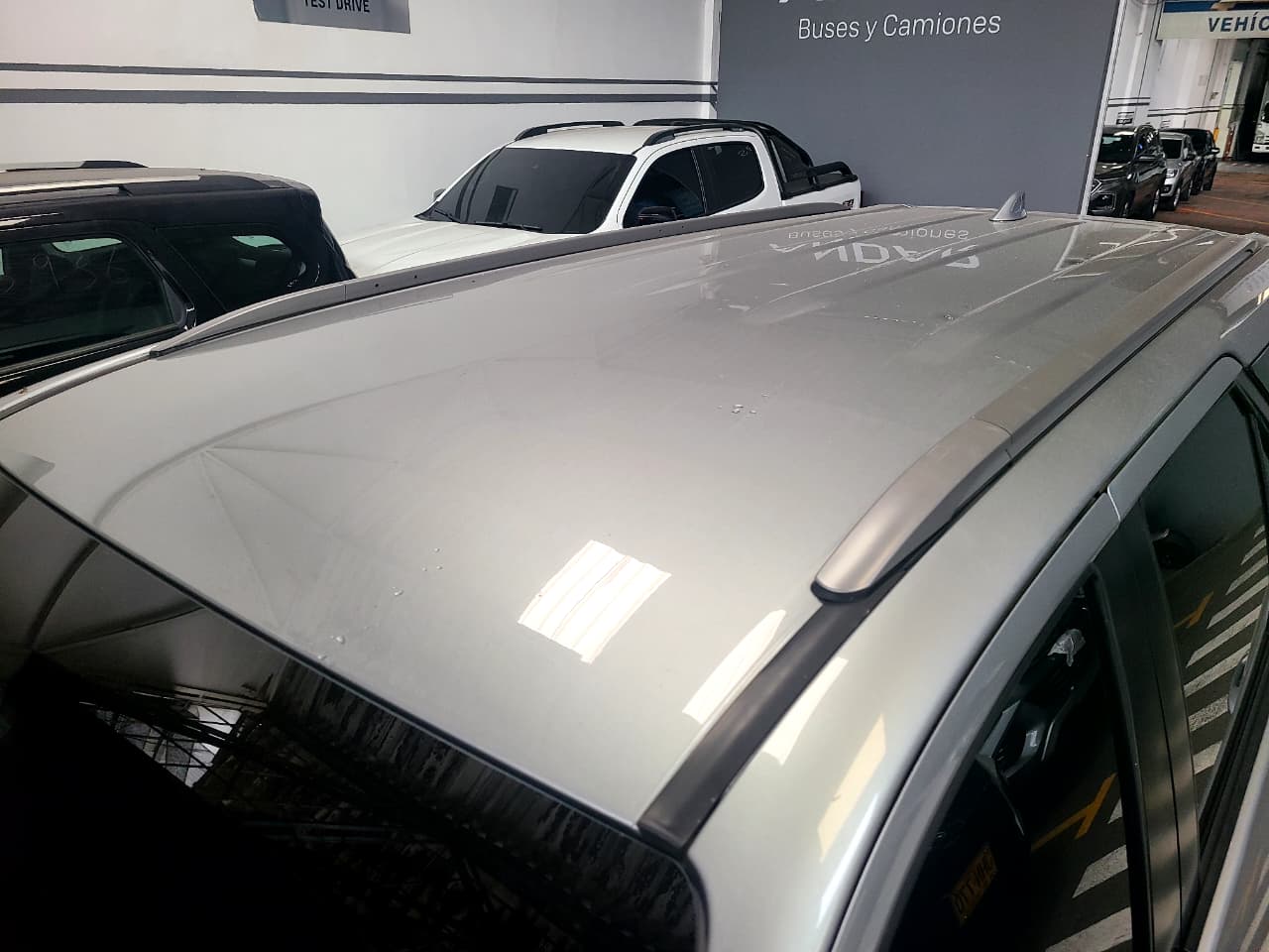 
								TOYOTA FORTUNER [2] [FL] 2.4L SR TP 2400CC TD 7AB 4X2 full									