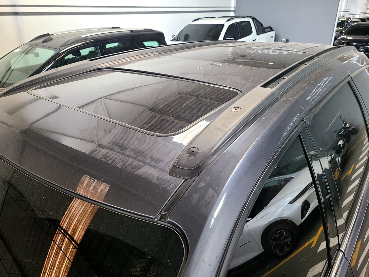 
								TRAVERSE 3.6L AT LS AWD full									