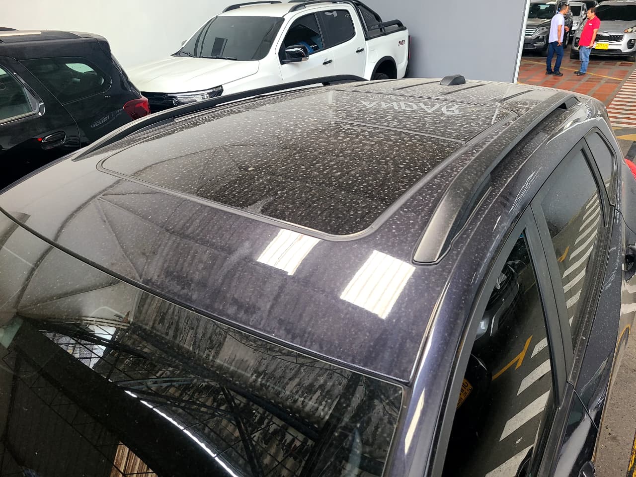 
								TRACKER TURBO RS full									