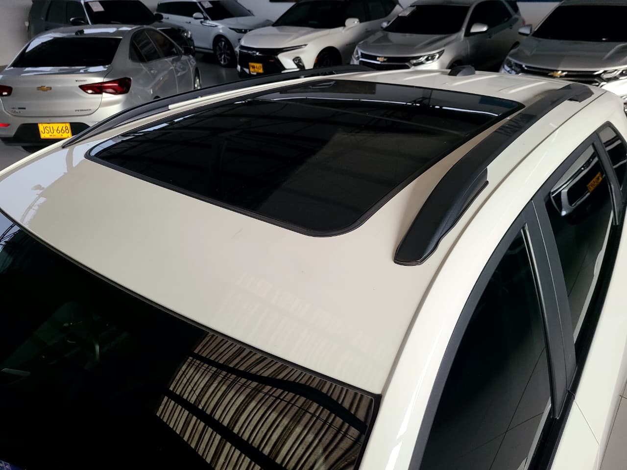 
								TRACKER TURBO RS full									