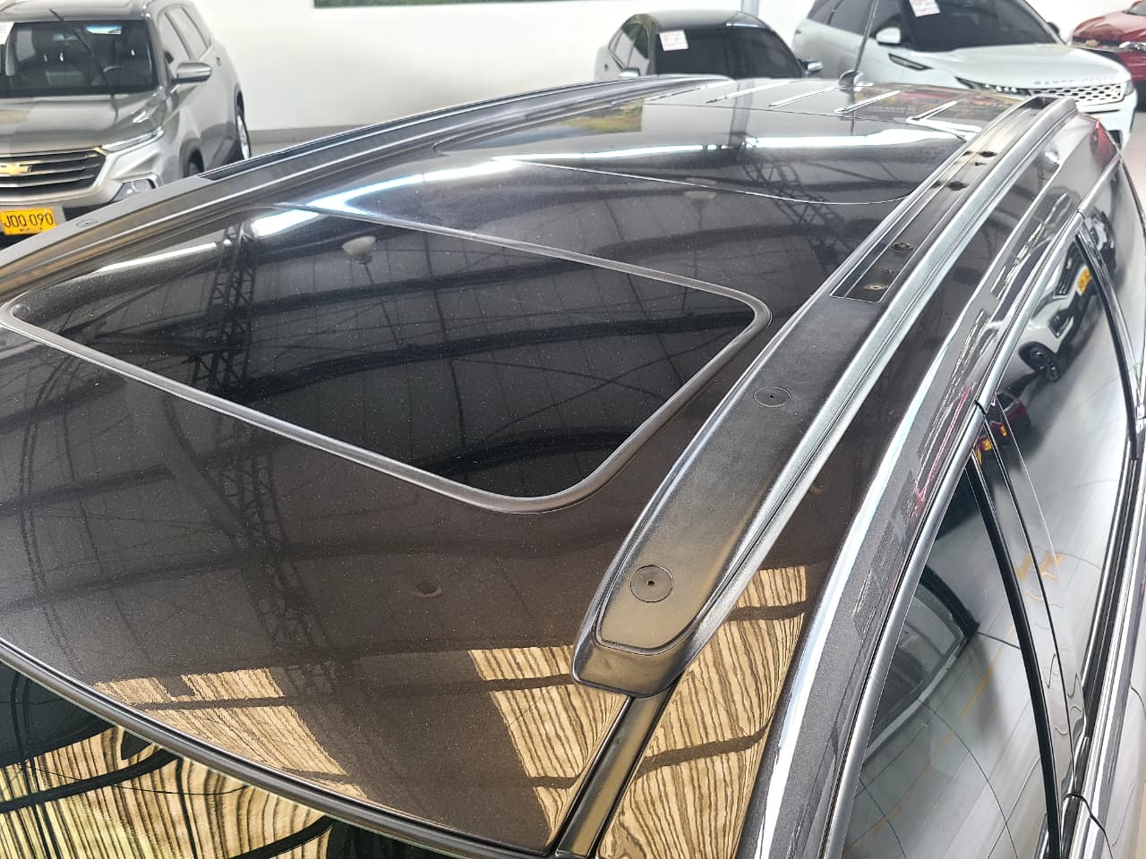 TRAVERSE 2LT AWD 3.6L AWD AT full