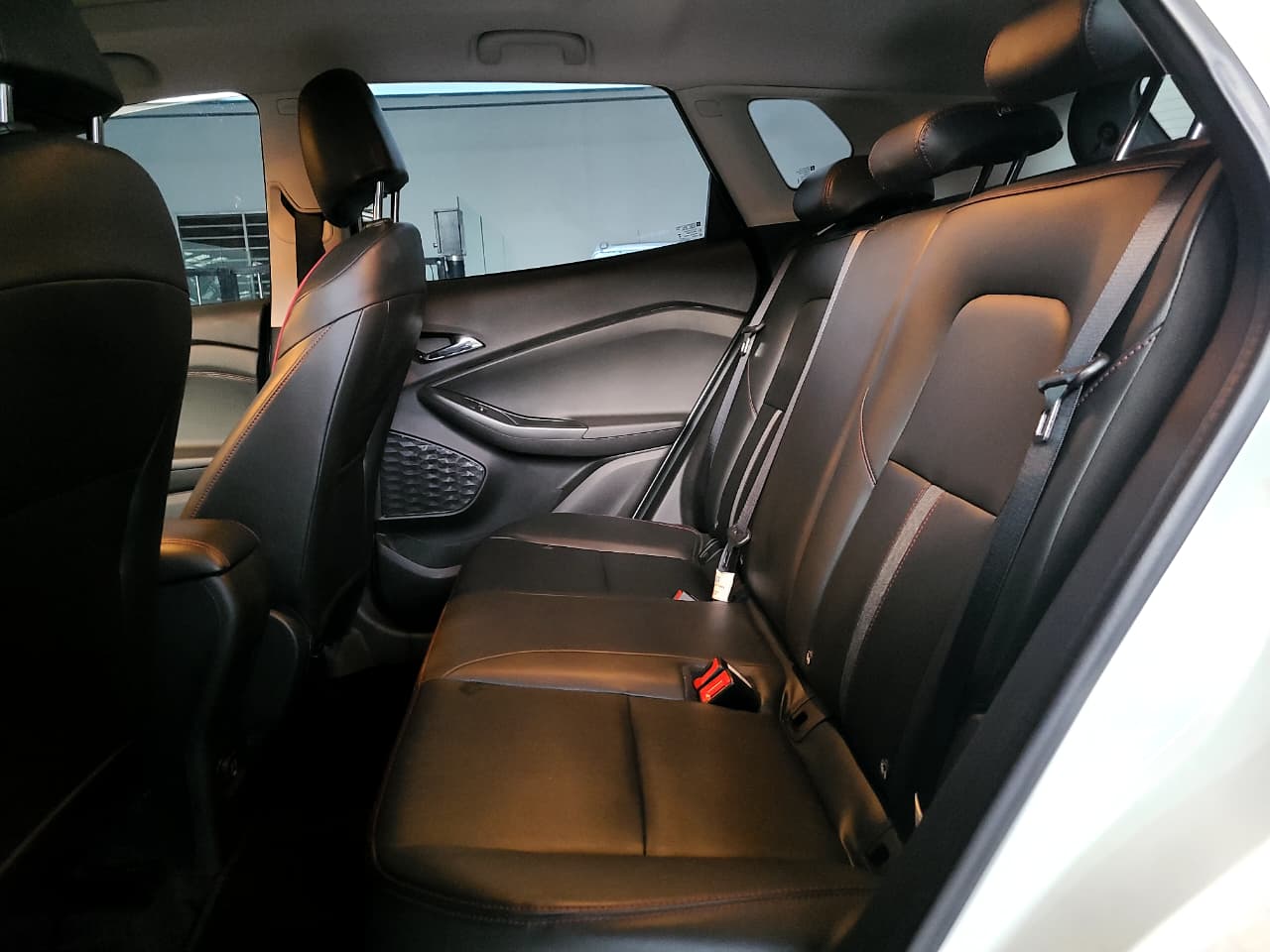 
								TRACKER TURBO RS full									