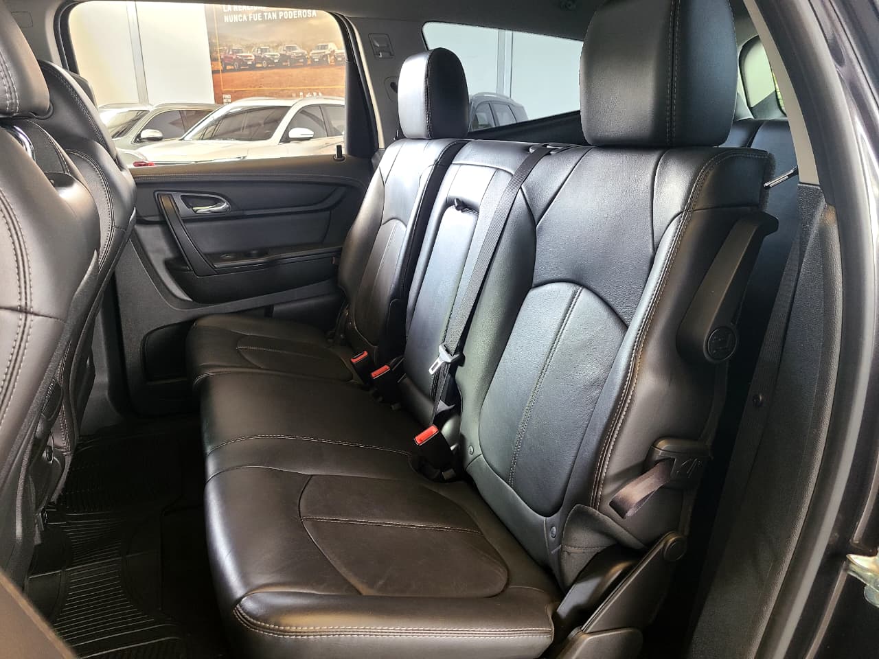 TRAVERSE 2LT AWD 3.6L AWD AT full