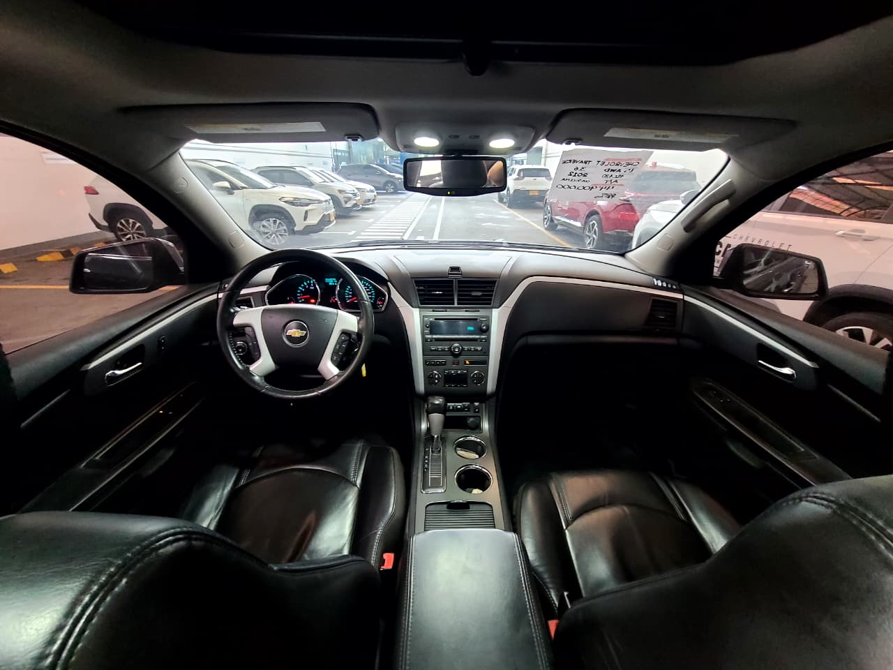 
								TRAVERSE 3.6L AT LS AWD full									