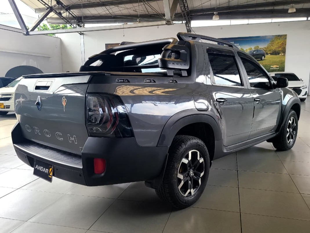 
								RENAULT OROCH (FL) INTENS TP 1300 CC T 4X2 full									