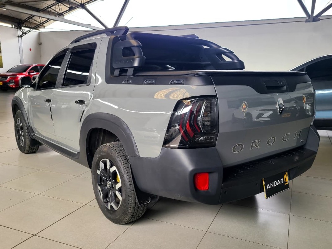 
								RENAULT OROCH (FL) INTENS TP 1300 CC T 4X2 full									