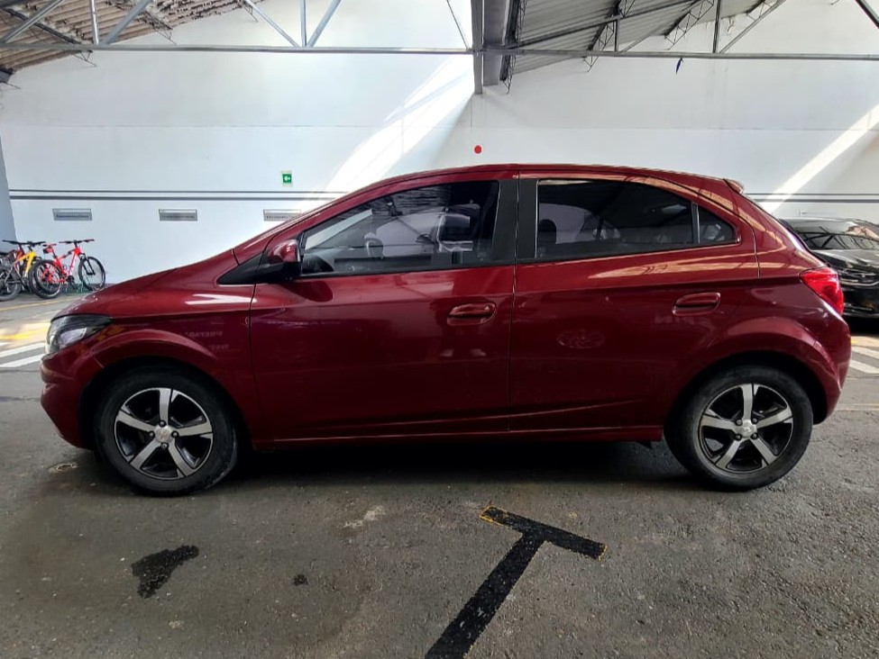 
								ONIX 1.4L LTZ AT 5P MCM full									