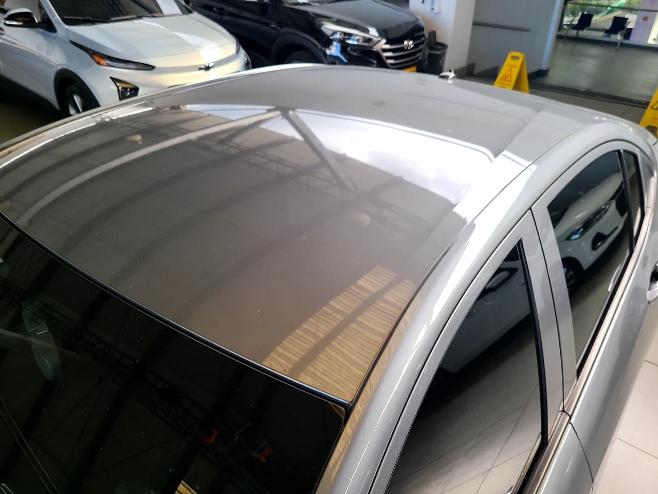 
								ONIX LT TURBO AC 1.0 4P 4X2 TM full									